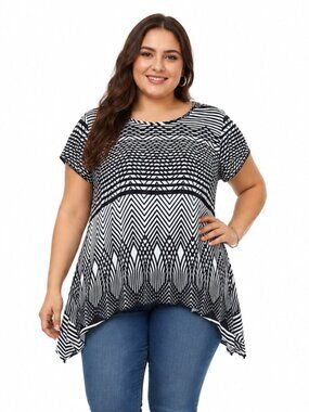 Cato Plus Size Women's Black & White Geo Print Short Sleeve Blouse